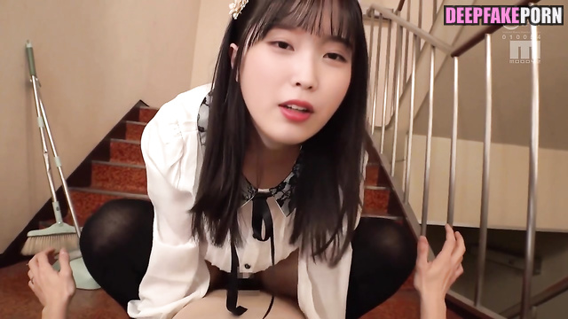 Public coitus with deepfake IU sex scene (한국어 이지은 가짜 포르노)
