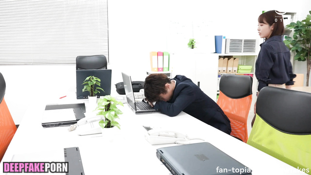 It was no boring day in office, Yujin real fake / アイズワン アダルトビデオ [PREMIUM]