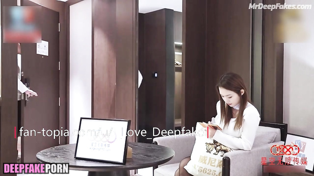 Hot babe Song Yi fast sex in pantyhose // 宋轶 深度伪造视频