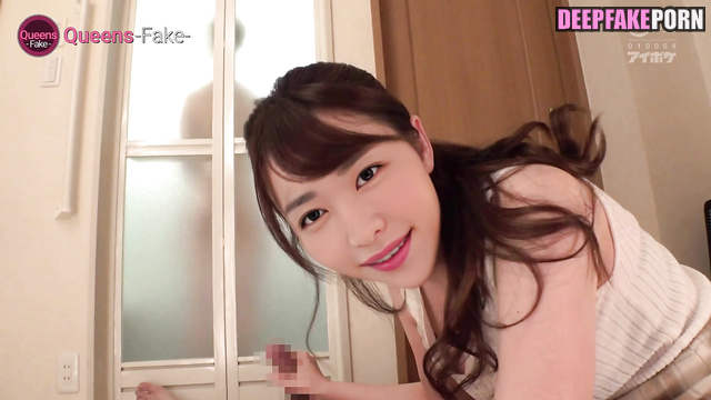 Homemade porn on the floor by Yui Aragaki (ポルノあらがき ゆい) [PREMIUM]