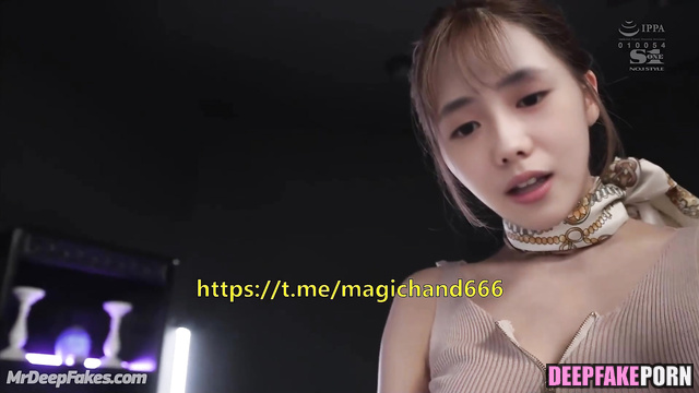 Jerking off - it is her hobby (Liu Haocun) ai / 刘浩存 假应用程序