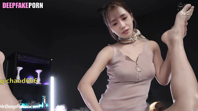 Jerking off - it is her hobby (Liu Haocun) ai / 刘浩存 假应用程序