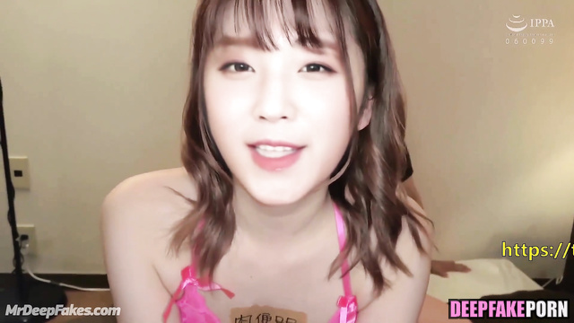 Sexy brunette Yuqi loves nipples licking, fake - 송우기 섹스 장면