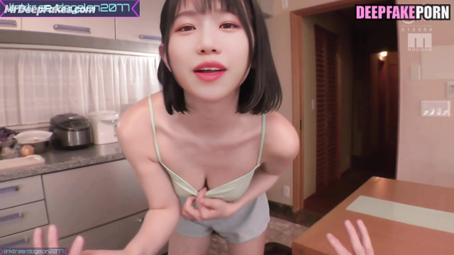 Yuri making blowjob in the dirty kitchen, fakeapp / アイズワン  ディープフェイクポルノ