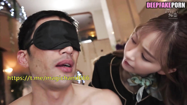 Fake Janice Man jerking off to man in blindfold / 文咏珊 智能換臉