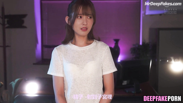 Two ugly old farts fucked her - fake Zhang Tian'ai / 张天爱 性爱场面