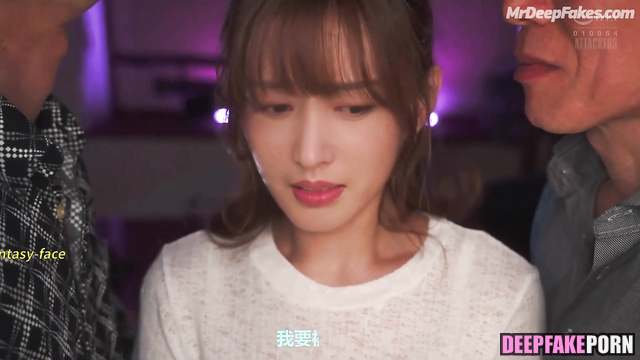 Two ugly old farts fucked her - fake Zhang Tian'ai / 张天爱 性爱场面