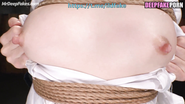 She adores men domination - ai Liu Yifei // 刘亦菲 性爱录像带