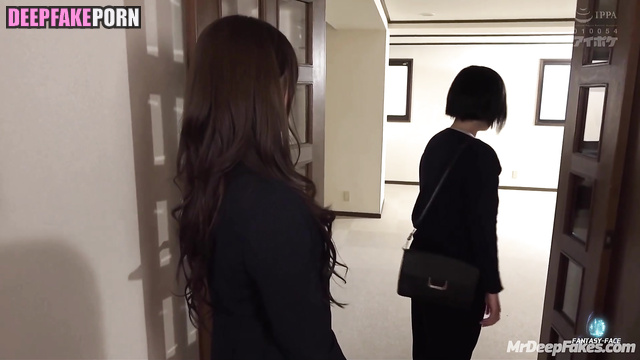 Fake Zhang Ziyi jerking off to mother's boyfriend / 章子怡 名人性爱