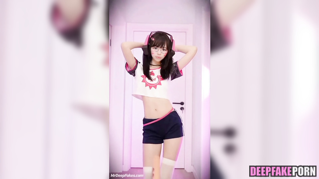 Funny teen Tiptoe Tingles ASMR dancing in the presence of her toys, ai