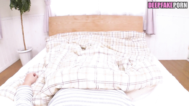 Cute Japanese girl wants to seduce you (random face swap)