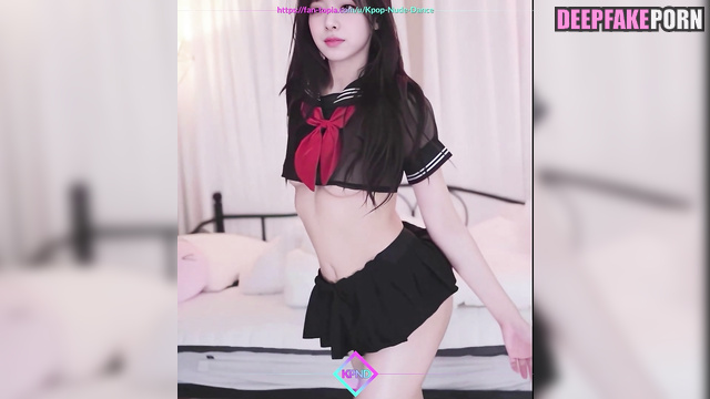 Pretty brunette enjoying own erotic dance (유나 있지) Yuna fakeapp [PREMIUM]