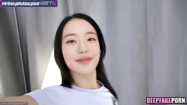 Wonyoung shows off her sexy body to her subscribers on camera アイヴ セックス