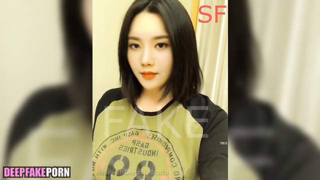 AI Eunbi IZ*ONE | IZONE shows you her big titties // 권은비 아이즈원 한국어 인공 지능