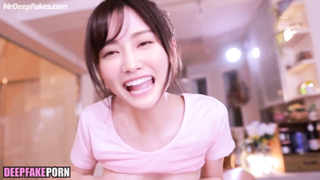 Look, she wants to get orgasm / Mini Tsai (蔡黃汝 性爱场面) / face swap, pov