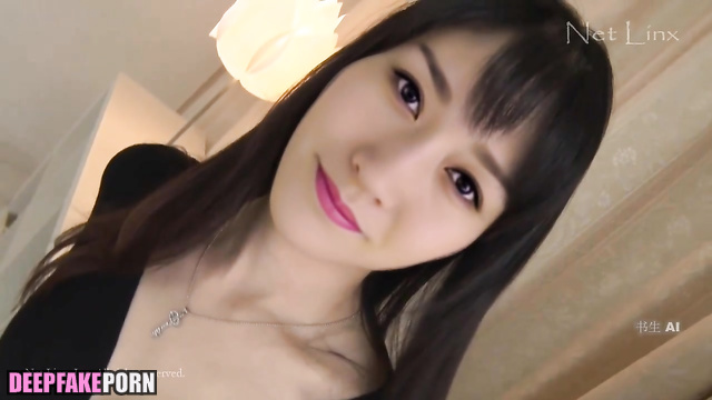 Chinese bitch in disco suit having threesome, Li Xiaoran (李小冉 真假) [PREMIUM]