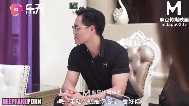 Chinese whore Dilireba had fun with her fucker / 迪丽热巴 迪力木拉提 真假 [PREMIUM]