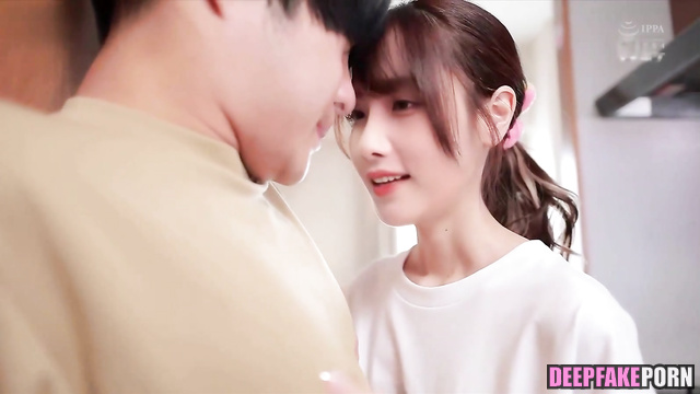 Chinese girl Song Xinran fucked at the kitchen (宋昕冉 名人性爱) [PREMIUM]