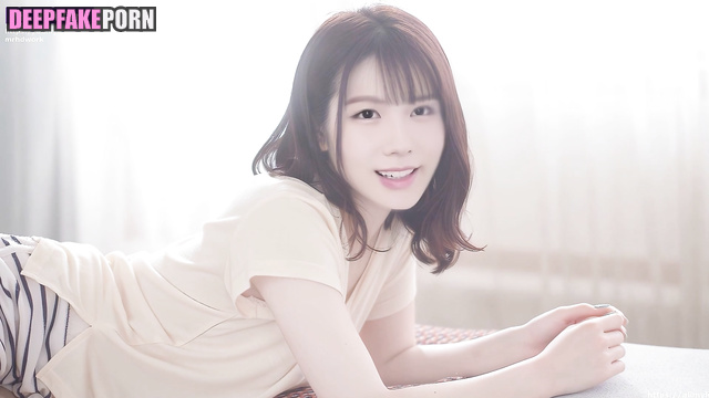 Cute lady making blowjob - Miyeon face swap (조미연 딥페이크 영상) [PREMIUM]