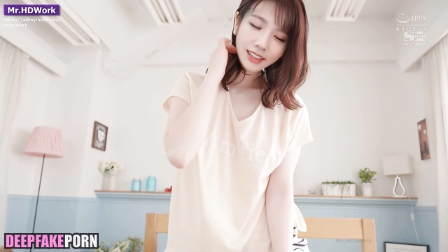 Cute lady making blowjob - Miyeon face swap (조미연 딥페이크 영상) [PREMIUM]