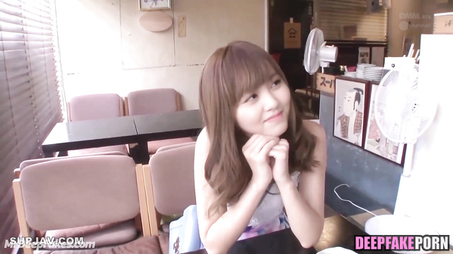 The guy convinced Kim So-hyun to have sex with him (케이팝 아이돌 김소현)