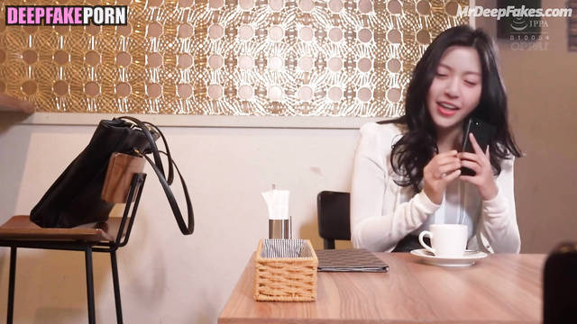 Beauty whore loves his dirty tongue - Asuka Saito fakeapp / 齋藤 飛鳥 乃木坂46