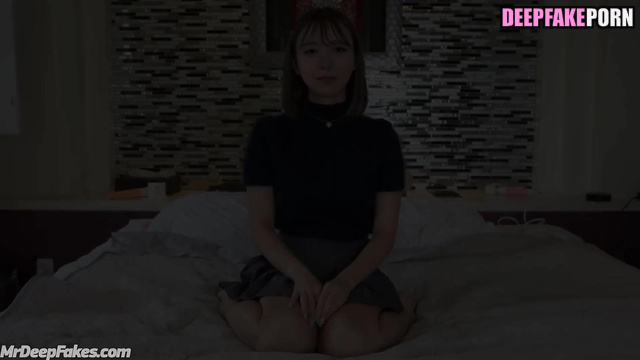 Japanese 日本人 sexy chick tells you about her sexual preferences