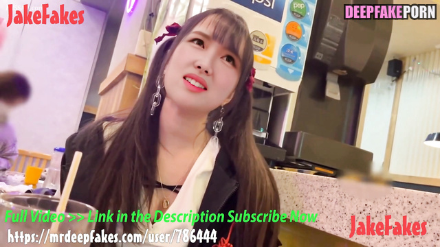 Nayeon (トゥワイス ディープフェイクビデオ) masturbated during blowjob / real fake