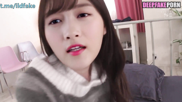 Her first handjob (关晓彤 深度伪造视频) Guan Xiaotong pov deepfake video