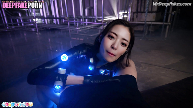 Blowjob that 유나 Yuna does is full of passion 있지 ITZY 진짜 가짜 real fake