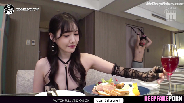 少女時代 セックステープ girl dominated after delicious dinner / Yoona fetish porn