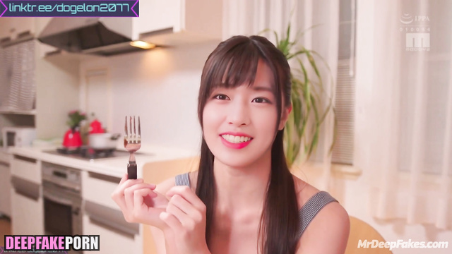 Shy housewife fucking with lover in bath [アイズワン セックスシーン] fakeapp Yujin