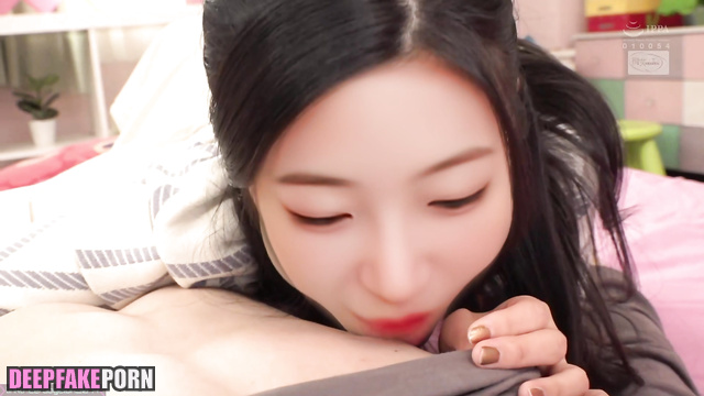 Virgin couple having awesome first sex [ルセラフィム 本物の偽物] Kazuha fakeapp [PREMIUM]