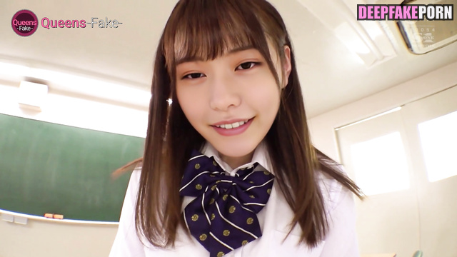 Japanese schoolgirl Asakura Yui 浅倉唯 本物の偽物 made a footjob in classroom [PREMIUM]