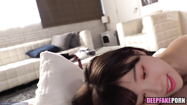 アイズワン 本物の偽物 her best sex in the morning before work (Chaewon fakeapp) [PREMIUM]