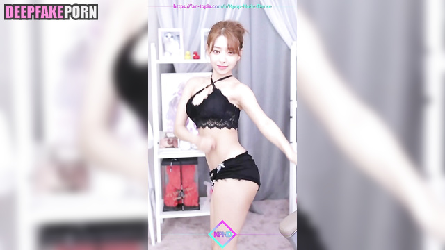 유나 있지 Yuna hot celebrity dance - babe adores having fun on webcam, ai [PREMIUM]