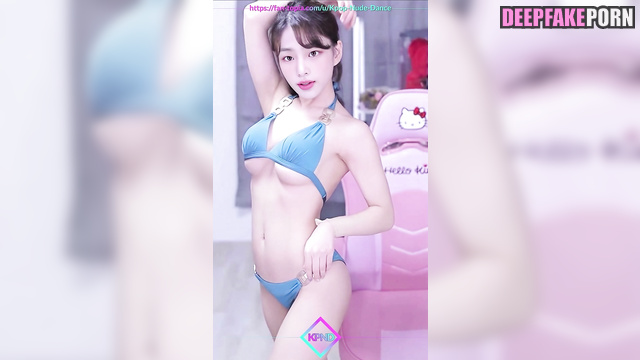 (ニュージーンズ セックスシーン) Minji had to dance for money / solo real fake [PREMIUM]