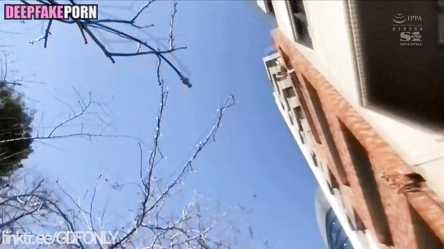 류진 있지 lazy foot sucking in the bathroom / Ryujin in hot ai scenes [PREMIUM]