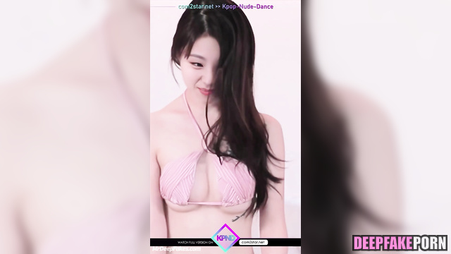 Cute girl Yeji dances shyly / 예지 있지 / (solo ai scenes)