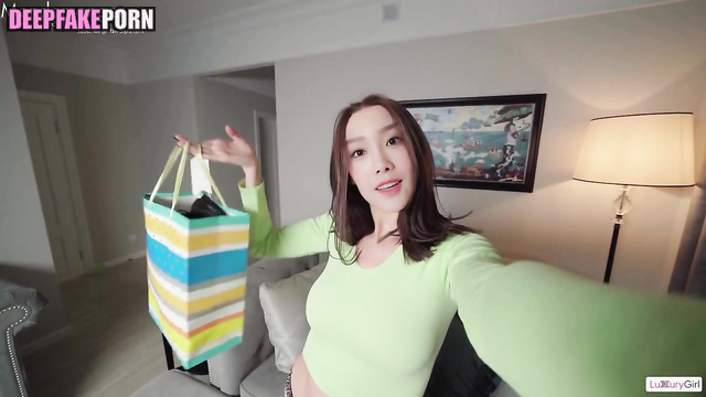 少女時代 ディープフェイクビデオ escort bitch sucking on high heels (fake Taeyeon) / [PREMIUM]