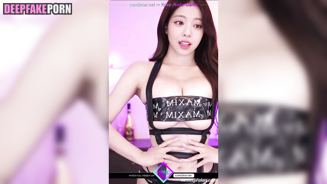 Busty Yuna / 유나 있지 / dancing for her sugar daddy - solo ai scene