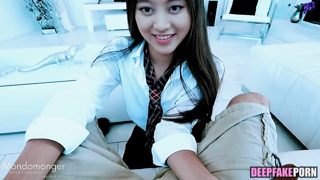 Schoolgirl in short skirt licking your balls / fake Jihyo トゥワイス 本物の偽物 [PREMIUM]