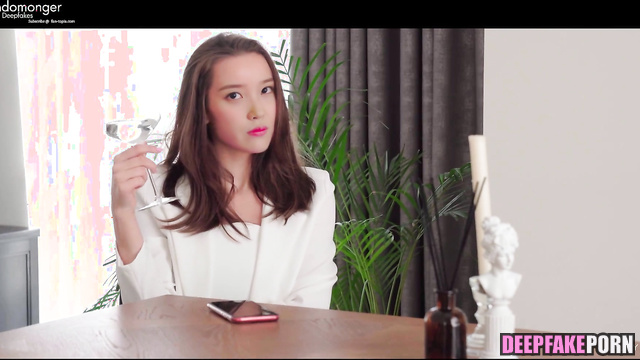 I have never seen anyone more passionate than IU 아이유 fake porn 가짜 포르노 [PREMIUM]