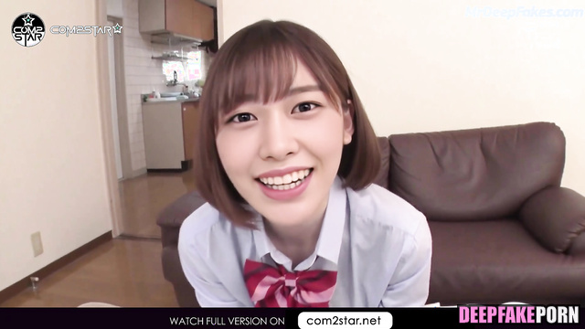 Schoolgirl playing with tongue her teacher / アイズワン 本物の偽物 Yujin fakeapp