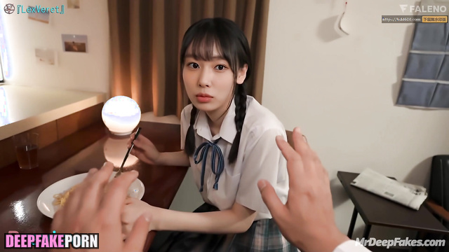 Schoolgirl will do whatever you want for money - ai Hyewon アイズワン 本物の偽物