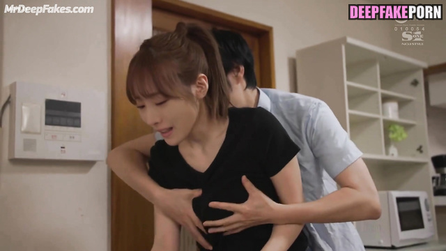 (石原 さとみ ディープフェイクビデオ her tits are created for sucking, ai Satomi Ishihara