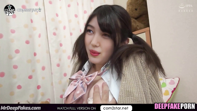 Classmate fucked her hole by tongue (ニュージーンズ 本物の偽物) Danielle face swap