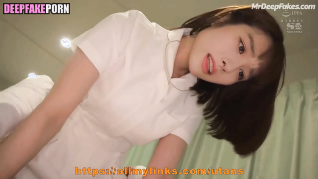 K-pop 설윤 singer Sullyoon is jerking off in wonderful way 엔믹스 NMIXX 케이팝