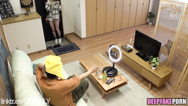 She genuinely enjoys it every time, Moon Ga-young (문가영 인터넷 연예인) real fake