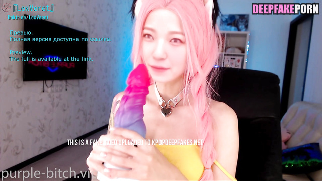 DeepFake webcam show by Jiheon from Fromis_9 (백지헌 프로미스나인 딥페이크 포르노)